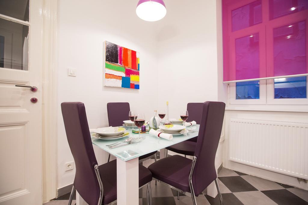 Apartment Center Four stars Zagreb Extérieur photo