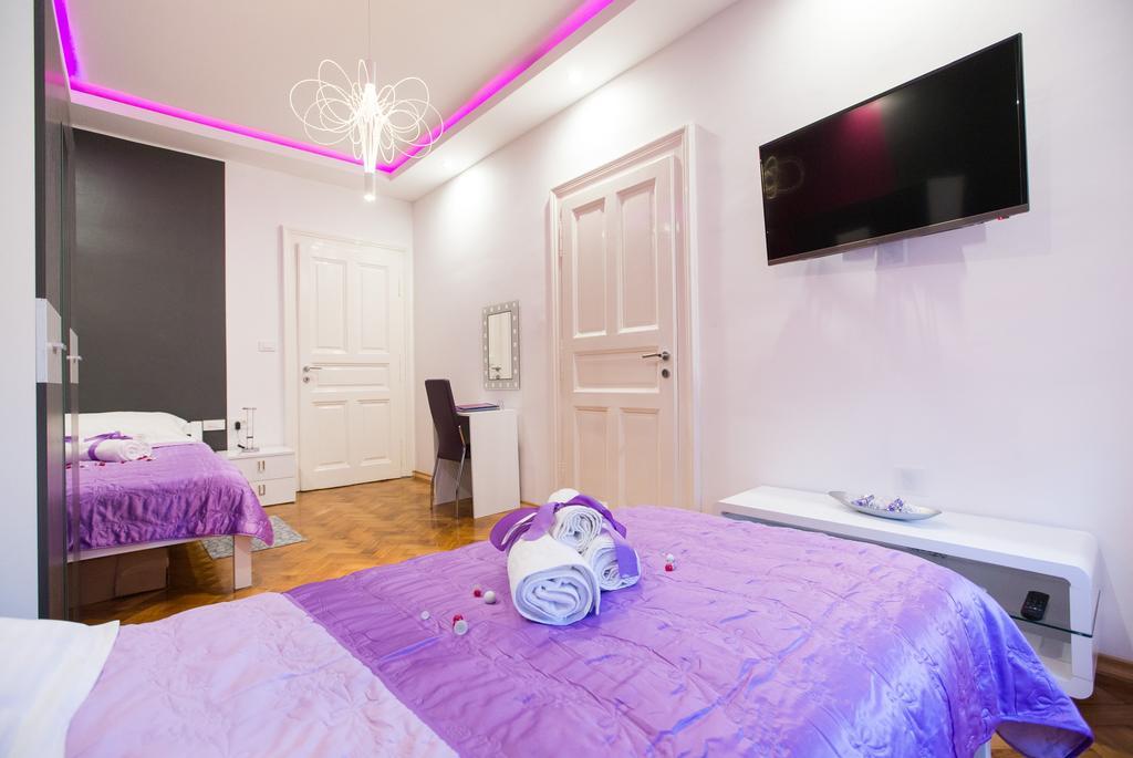 Apartment Center Four stars Zagreb Extérieur photo